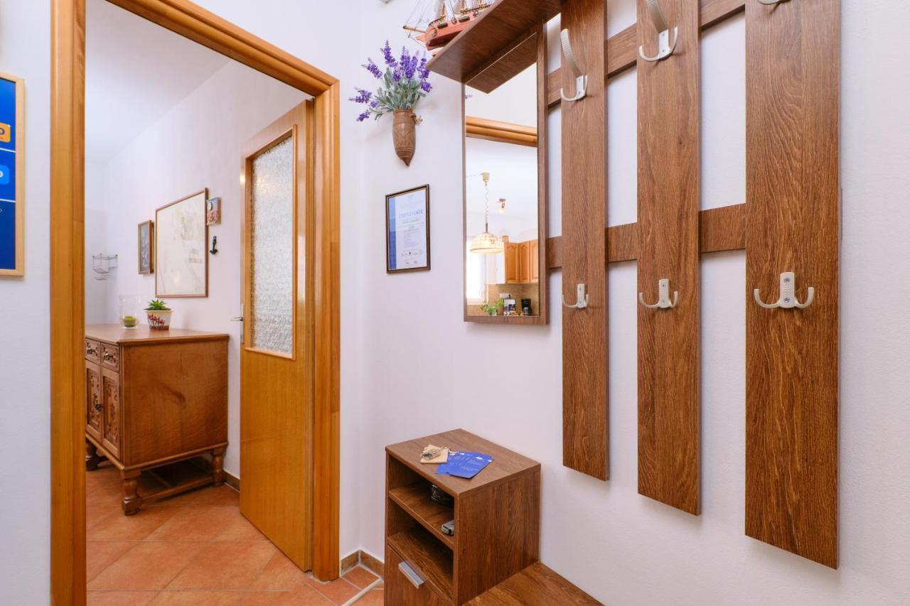 Apartments Antares Mali Lošinj Εξωτερικό φωτογραφία