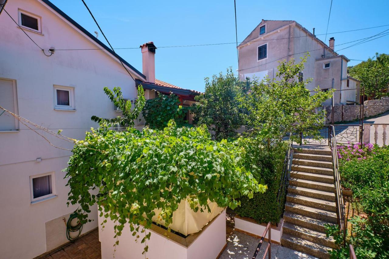 Apartments Antares Mali Lošinj Εξωτερικό φωτογραφία